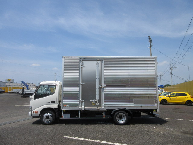 日野 デュトロ 小型 アルミバン TKG-XZC655M(90942) 5枚目