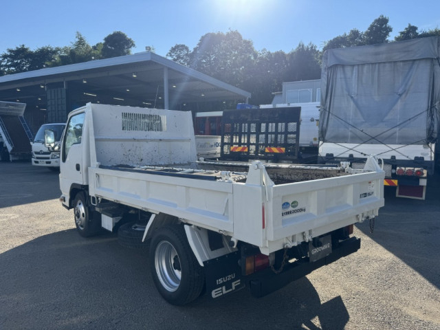いすゞ エルフ 小型 土砂ダンプ TPG-NJR85AD(90943) 4枚目