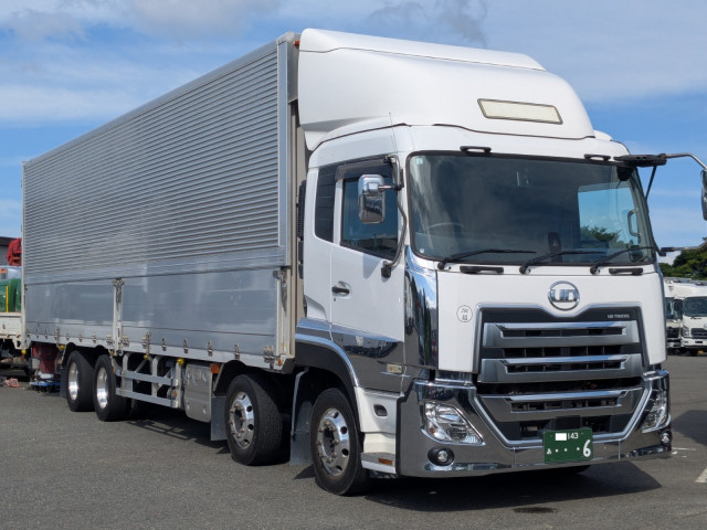 UDトラックス（日産） クオン 大型 アルミウィング 2PG-CG5CA(90946) 3枚目