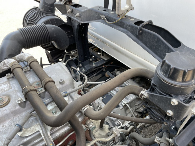 日野 レンジャー 中型 冷凍冷蔵バン 2KG-FD2ABG(90963) 34枚目