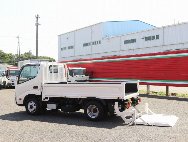 日野 デュトロ 小型 平ボディ TPG-XZC605M(90964) 18枚目