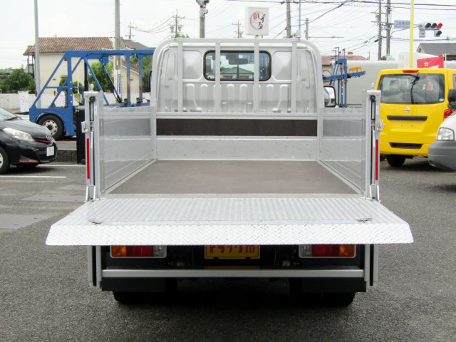 トヨタ トヨエース 小型 平ボディ TSG-XKU605(90975) 6枚目