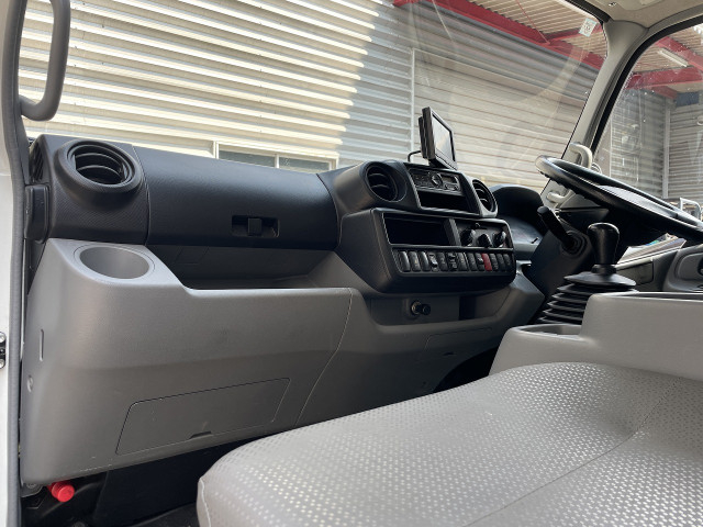 日野 デュトロ 小型 アルミバン TKG-XZC675M(90978) 18枚目