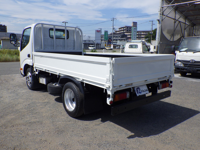 トヨタ トヨエース 小型 平ボディ TPG-XZU605(90988) 2枚目