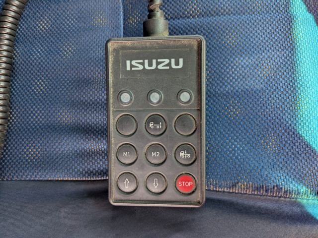 いすゞ ギガ 大型 アルミウィング QKG-CYJ77A(90999) 45枚目