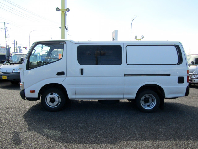 日野 デュトロ 小型 アルミバン TKG-XZC605Y(91003) 3枚目