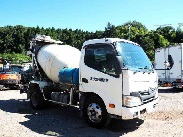 日野 デュトロ 小型 ミキサー車 TKG-XZU600E(91006) 7枚目