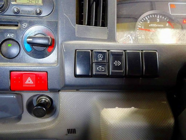 いすゞ エルフ 小型 平ボディ TRG-NHR85A(91010) 11枚目