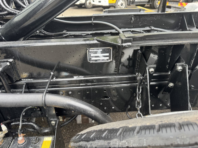 いすゞ エルフ 小型 コンテナ専用車 TKG-NKR85AN(91021) 17枚目