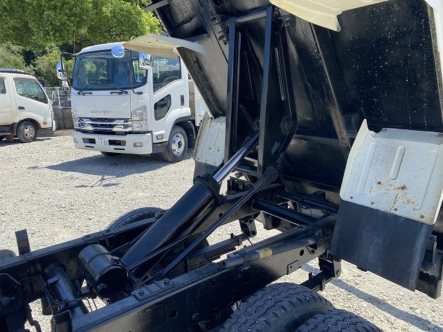 いすゞ エルフ 小型 土砂ダンプ BKG-NKR85AD(91031) 23枚目