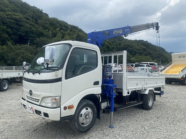 日野 デュトロ 小型 クレーン付き BKG-XZU344M(91032) 9枚目