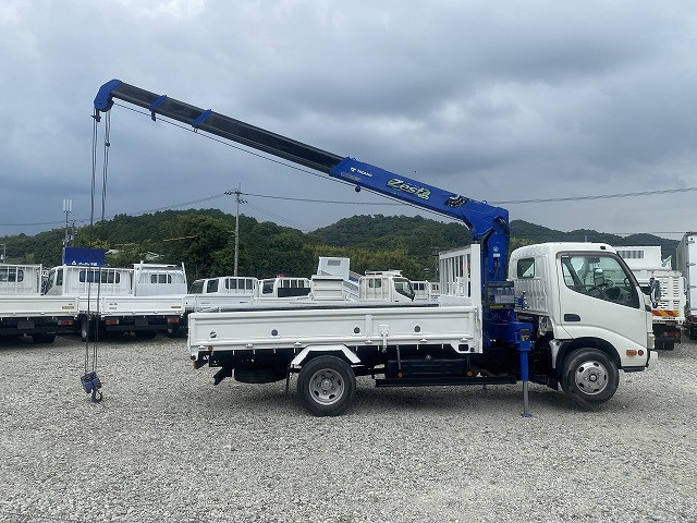 日野 デュトロ 小型 クレーン付き BKG-XZU344M(91032) 12枚目