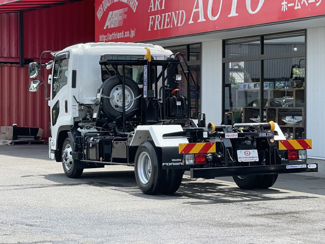 いすゞ フォワード 小型 コンテナ専用車 2RG-FRR90S4(91143) 4枚目