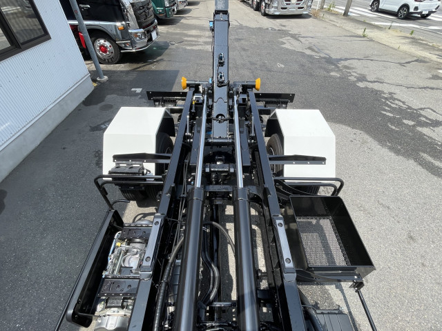 いすゞ フォワード 小型 コンテナ専用車 2RG-FRR90S4(91143) 18枚目