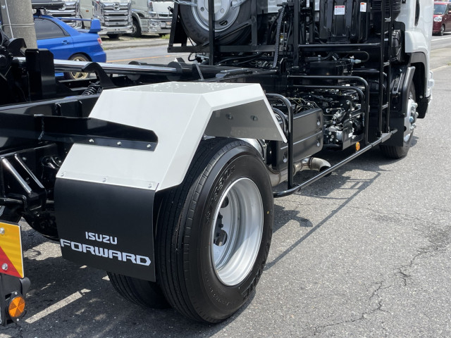 いすゞ フォワード 小型 コンテナ専用車 2RG-FRR90S4(91143) 20枚目
