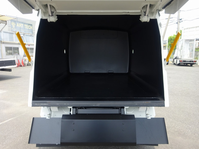 トヨタ ダイナ 小型 塵芥車（プレス式） 2KG-XZU605A(91145) 12枚目