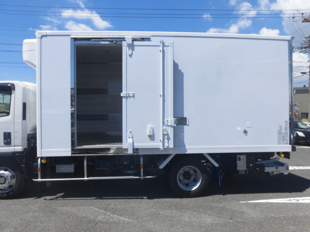 いすゞ エルフ 小型 冷凍冷蔵バン 2RG-NPR88AM(91153) 8枚目