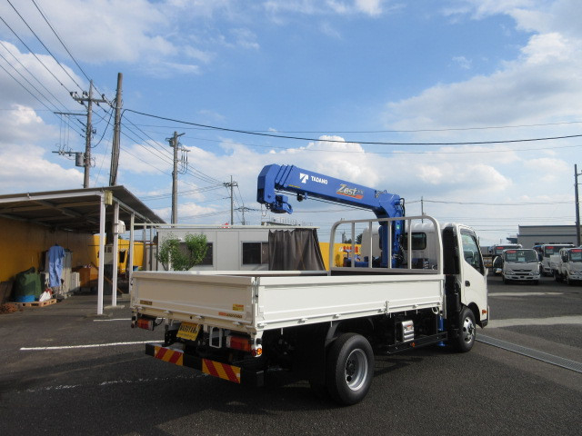 日野 デュトロ 小型 クレーン付き 2KG-XZU710M(91156) 4枚目