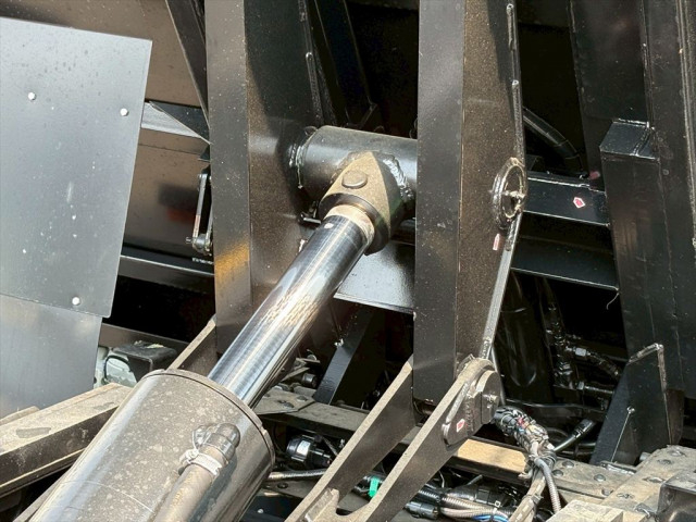 いすゞ エルフ 小型 土砂ダンプ 2RG-NPR88YM(91155) 16枚目