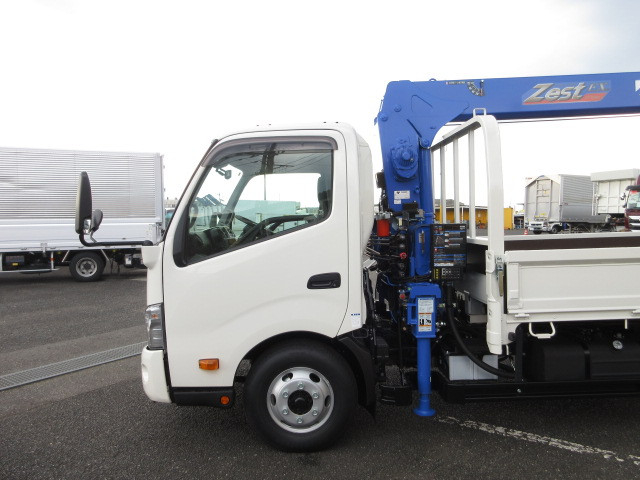 日野 デュトロ 小型 クレーン付き 2KG-XZU710M(91156) 28枚目