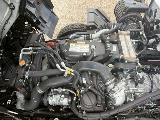 いすゞ フォワード 中型 冷凍冷蔵バン 2PG-FRR90T4(91157) 19枚目
