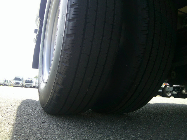 日野 デュトロ 小型 平ボディ 2RG-XZC605M(91164) 28枚目
