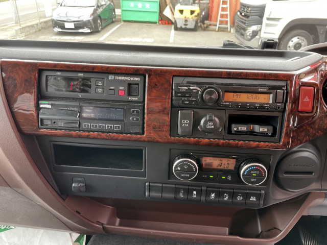 日野 レンジャー 増トン 冷凍冷蔵バン 2PG-FE2ABG(91165) 23枚目