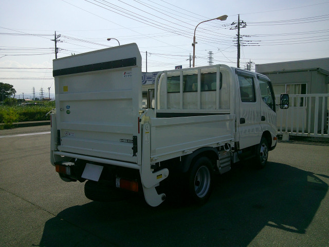 日野 デュトロ 小型 Wキャブ 2RG-XZU605M(91166) 5枚目