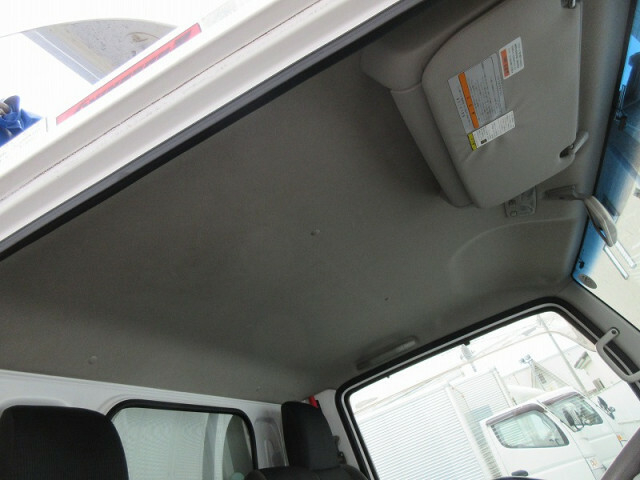 Nissan UD condor Small Holo wing body SKG-SZ2F24(6635) 40枚目