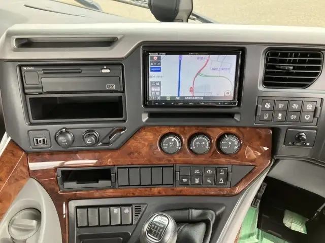 日産自動車 クオン 小型 トラクタ（シングル） 2PG-GK5AAD(91200) 41枚目