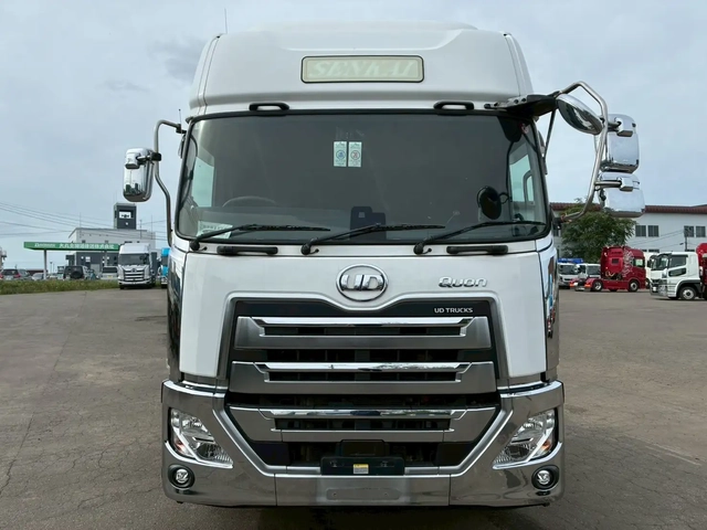 日産自動車 クオン 小型 トラクタ（シングル） 2PG-GK5AAD(91237) 2枚目