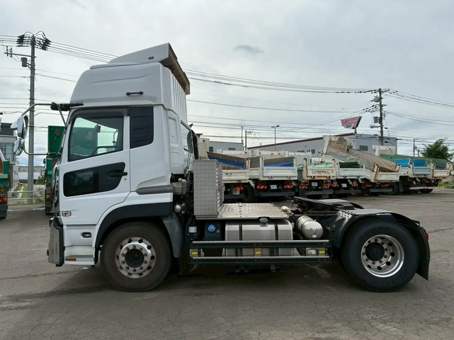 日産自動車 クオン 小型 トラクタ（シングル） 2PG-GK5AAD(91237) 8枚目
