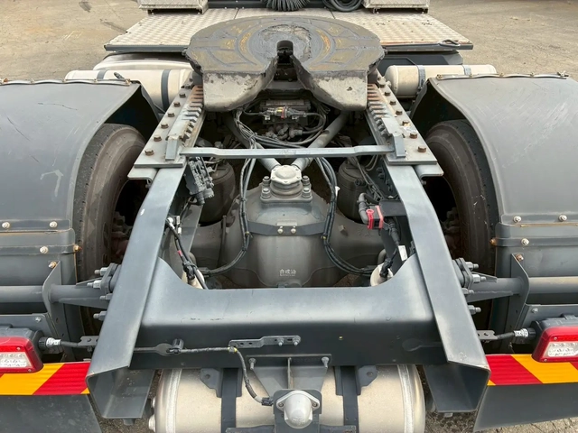 日産自動車 クオン 小型 トラクタ（シングル） 2PG-GK5AAD(91237) 25枚目