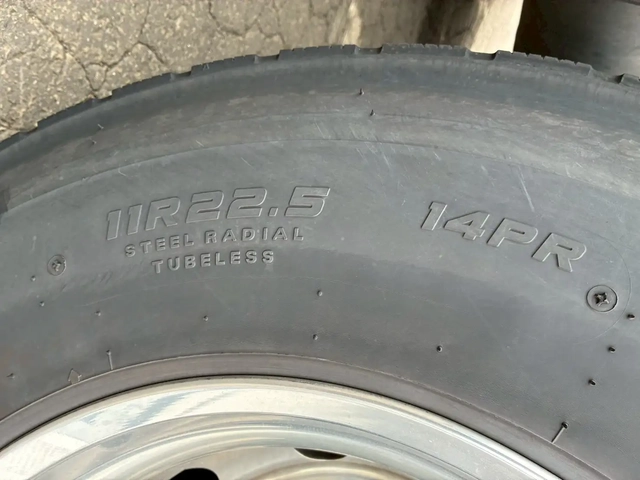 日産自動車 クオン 小型 トラクタ（シングル） 2PG-GK5AAD(91237) 44枚目