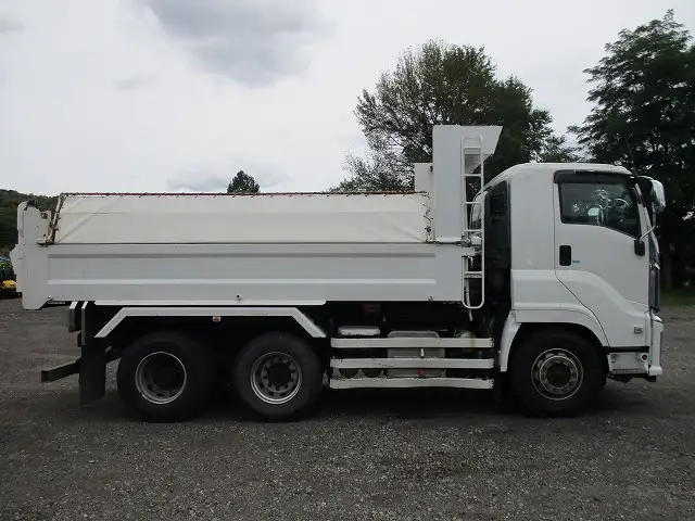 いすゞ ギガ 小型 土砂ダンプ QPG-CXZ77BT(91255) 4枚目