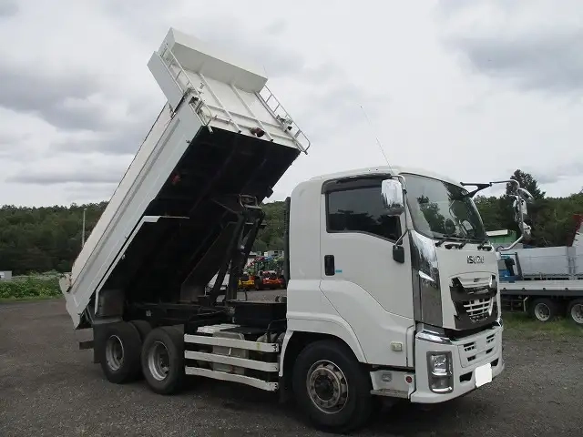 いすゞ ギガ 小型 土砂ダンプ QPG-CXZ77BT(91255) 9枚目