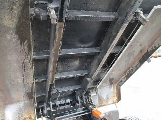 いすゞ ギガ 小型 土砂ダンプ QPG-CXZ77BT(91255) 33枚目
