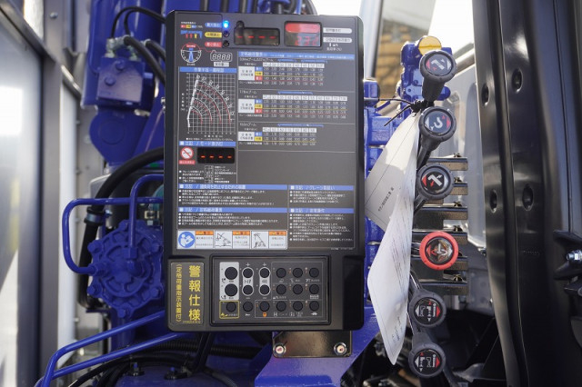 三菱ふそう ファイター 増トン クレーン付き 2KG-FK62FZ(91317) 31枚目