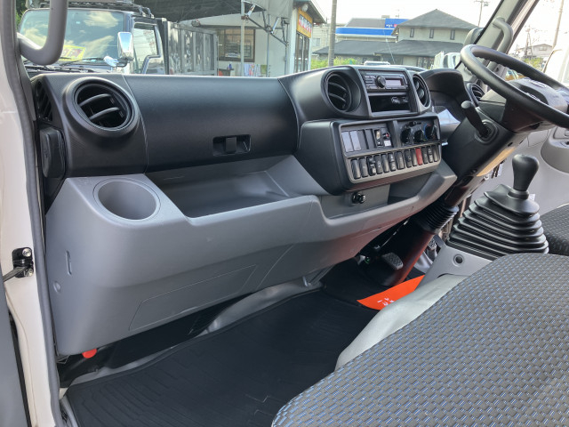 日野 デュトロ 小型 アルミバン 2RG-XZC605M(91318) 24枚目