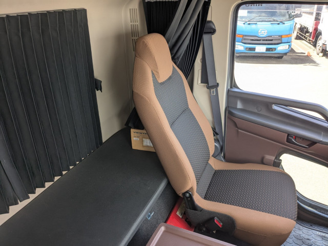 日野 レンジャー 中型 冷凍冷蔵バン 2KG-FD2ABG(91322) 39枚目