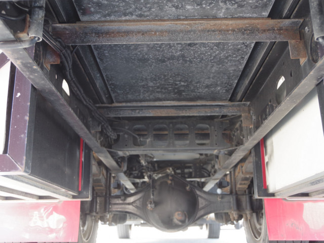 三菱ふそう ファイター 増トン 平ボディ 2KG-FK62FZ(91335) 9枚目