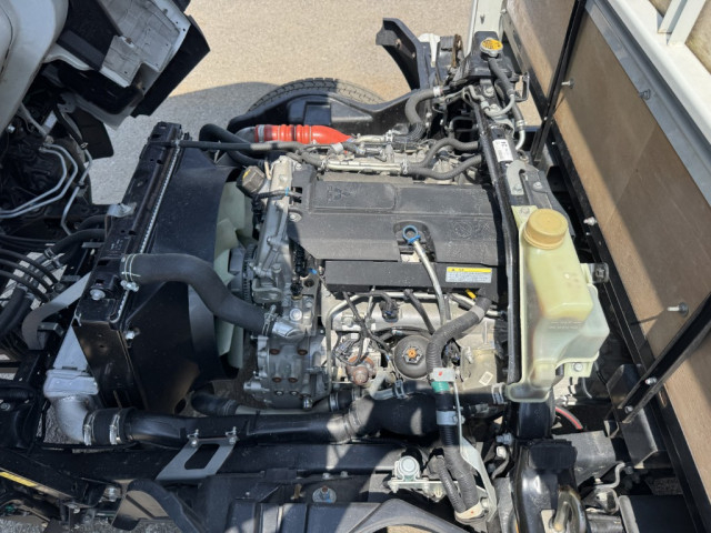 三菱ふそう キャンター 小型 平ボディ 2RG-FEB50(91340) 35枚目