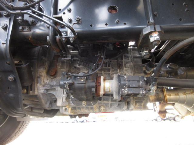 三菱ふそう ファイター 増トン 車載専用車 2KG-FK62FZ(91343) 31枚目