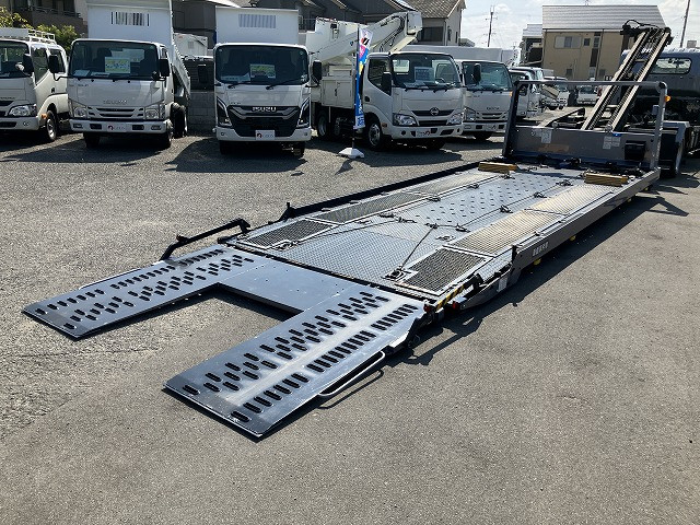 いすゞ エルフ 小型 車載専用車 2RG-NPR88AN(91344) 13枚目