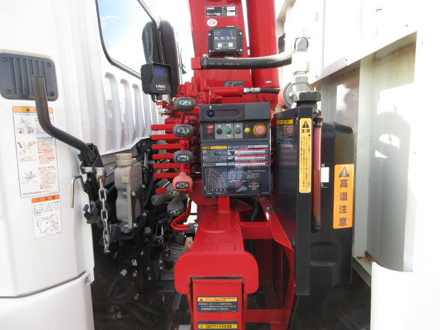 三菱ふそう ファイター 増トン 車載専用車 2KG-FK62FZ(91343) 38枚目