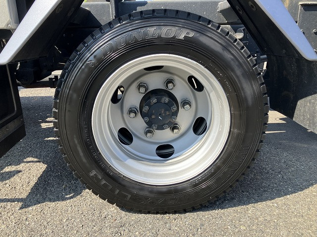 いすゞ エルフ 小型 車載専用車 2RG-NPR88AN(91344) 24枚目