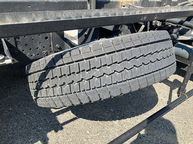 いすゞ エルフ 小型 車載専用車 2RG-NPR88AN(91344) 27枚目