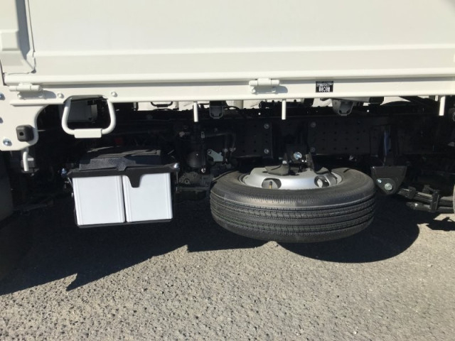 日野 デュトロ 小型 平ボディ 2KG-XZU605M(91352) 27枚目
