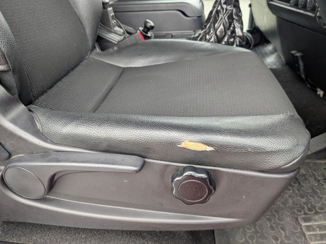 三菱ふそう ファイター 増トン 冷凍冷蔵バン 2KG-FK65FZ(91353) 33枚目