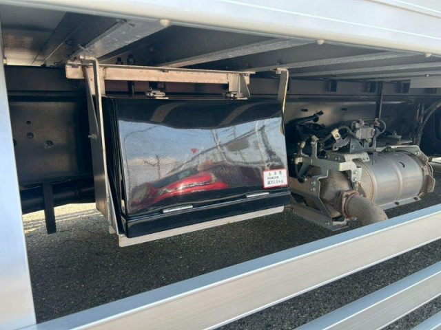 日野 レンジャー 増トン 冷凍冷蔵バン 2PG-FG2ABA(91356) 16枚目